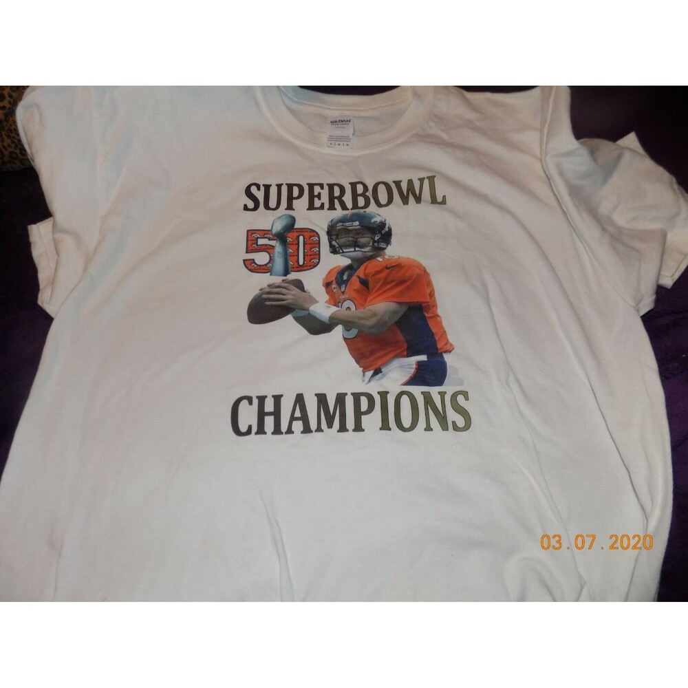 Broncos Peyton Manning super bowl  50 t-shirt size large